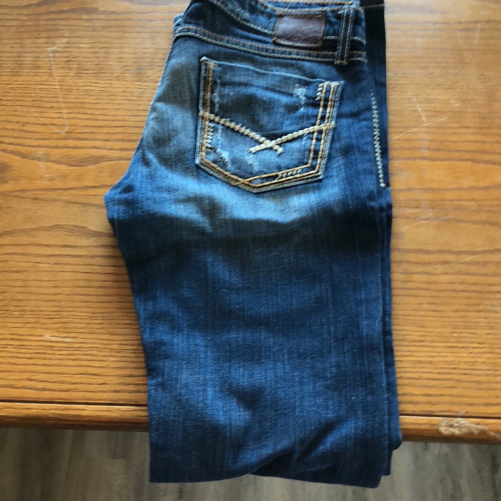 Buckle jeans